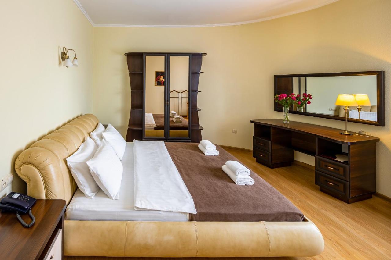 Hotel Galaktika Vynnyky المظهر الخارجي الصورة