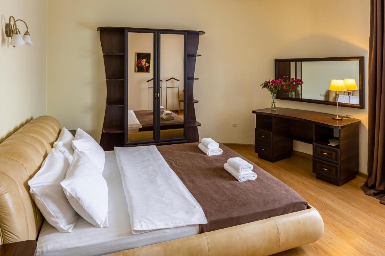 Hotel Galaktika Vynnyky المظهر الخارجي الصورة