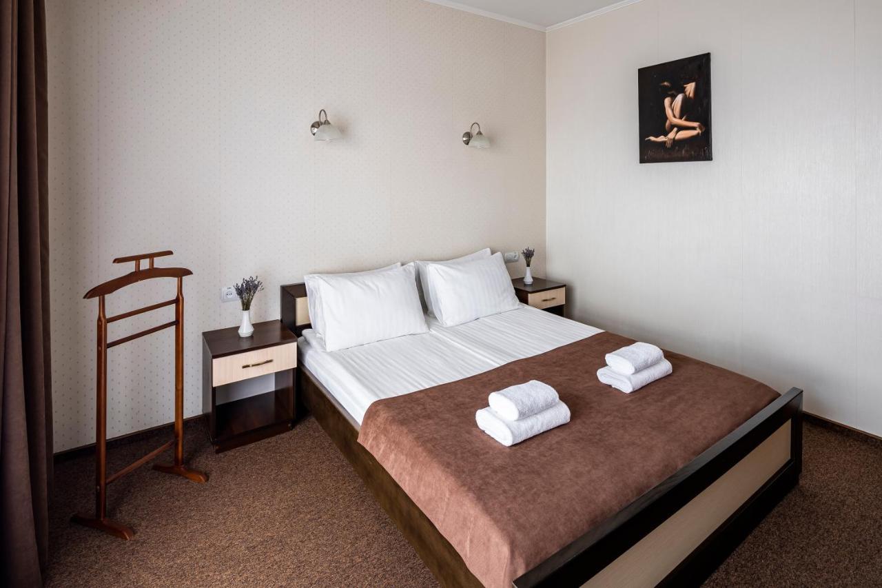 Hotel Galaktika Vynnyky المظهر الخارجي الصورة