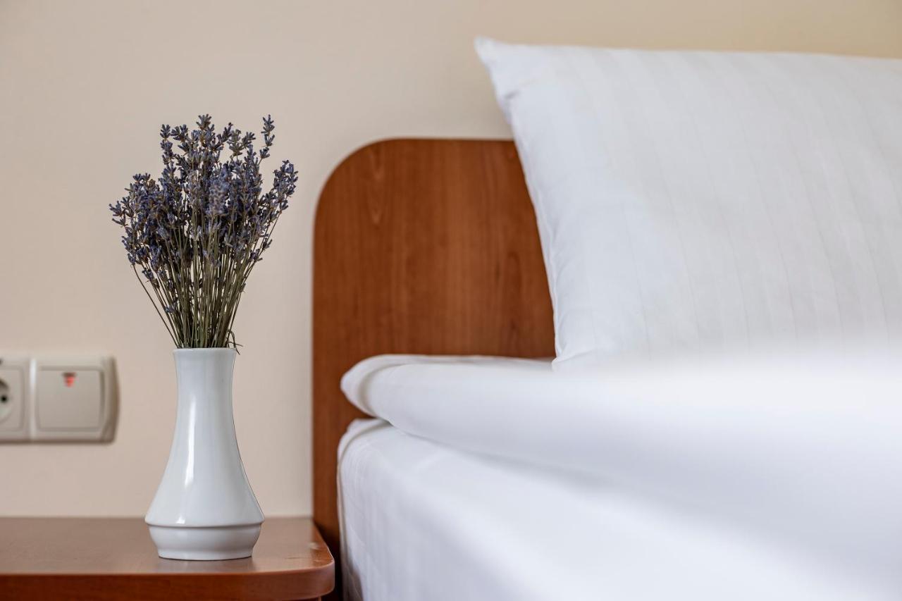 Hotel Galaktika Vynnyky المظهر الخارجي الصورة