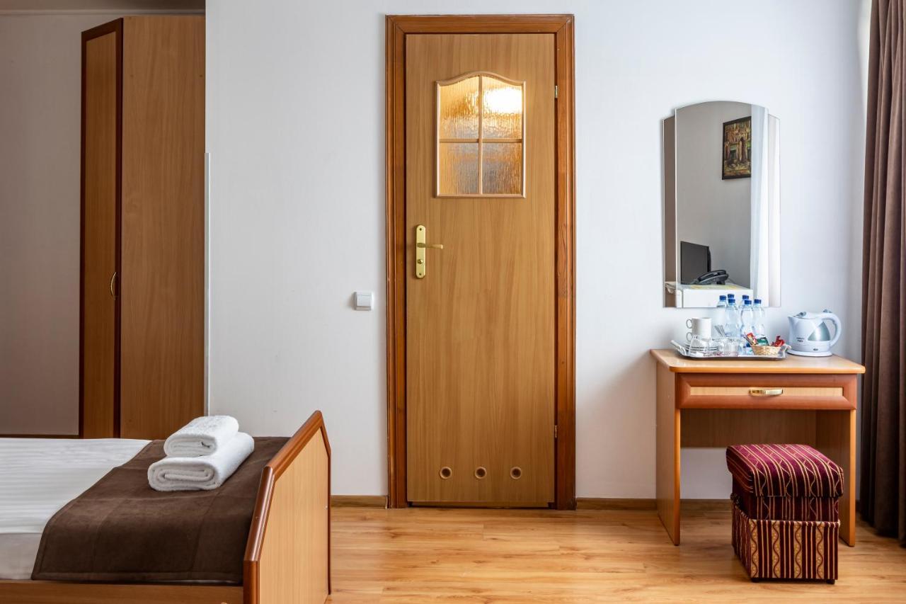 Hotel Galaktika Vynnyky المظهر الخارجي الصورة